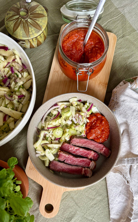 Recept: Krispig fänkålssallad till grillat Älgkött